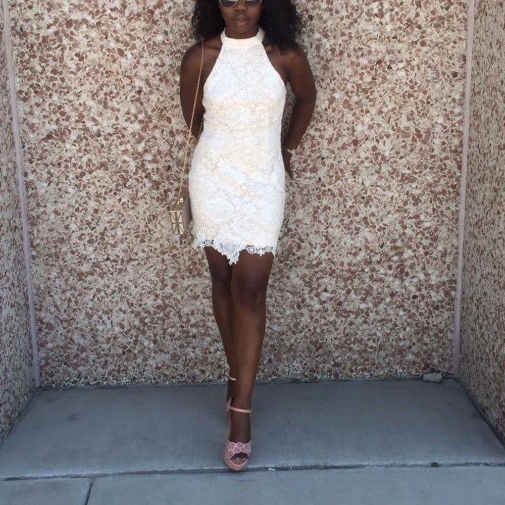 White, lace dress